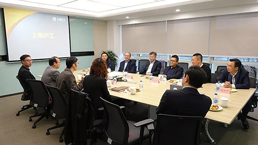 复旦大学治理学院院长陆雄文教授一行莅临优发国际旅行指导